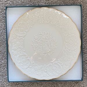 NWOT Lenox wedding plate